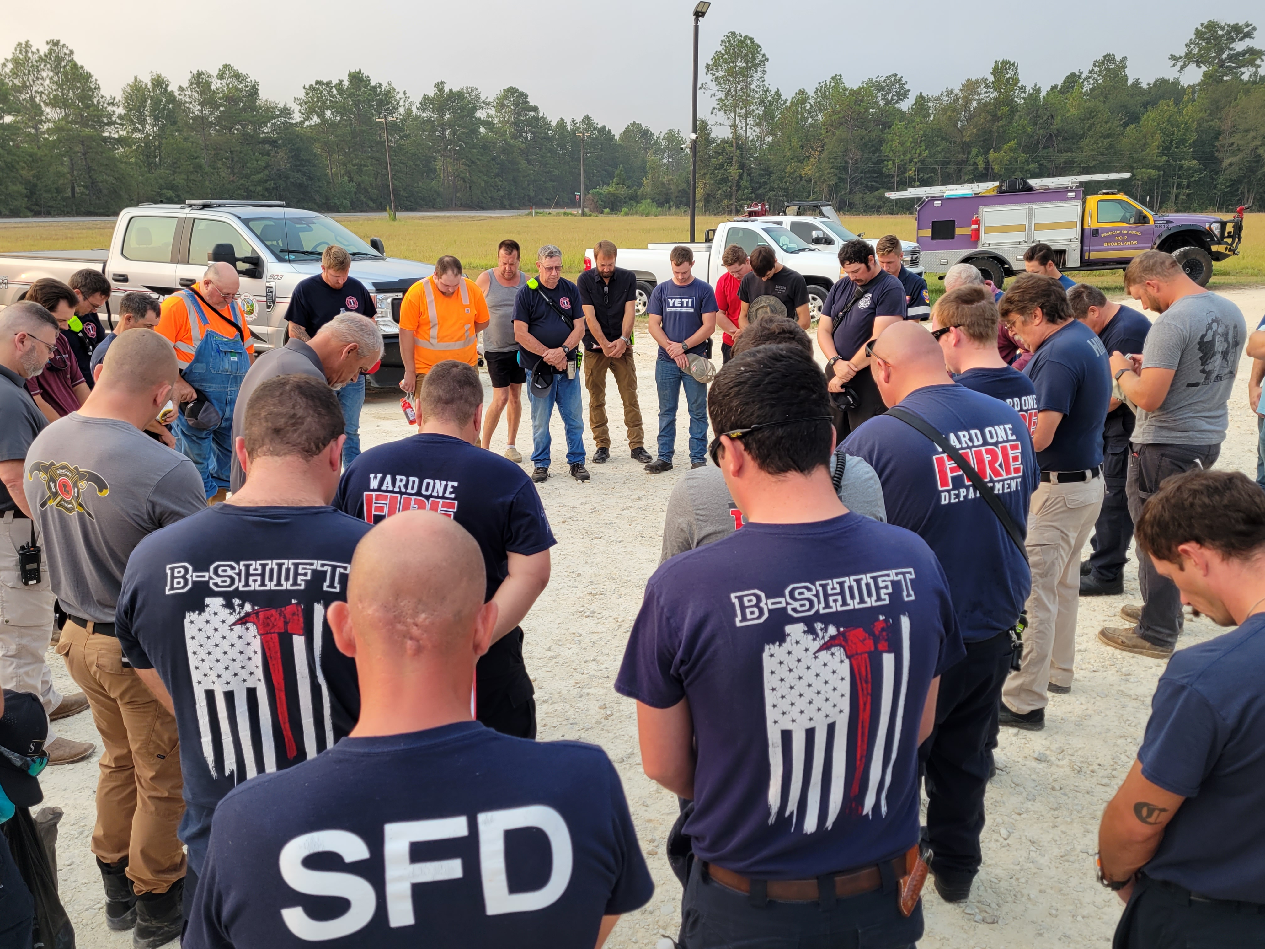 Evacuations issued for some Singer, Merryville residents near fire